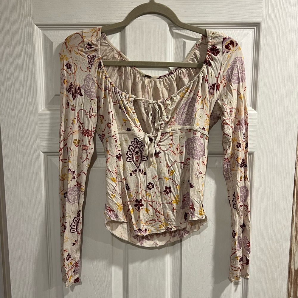 Free people long sleeve cut out top